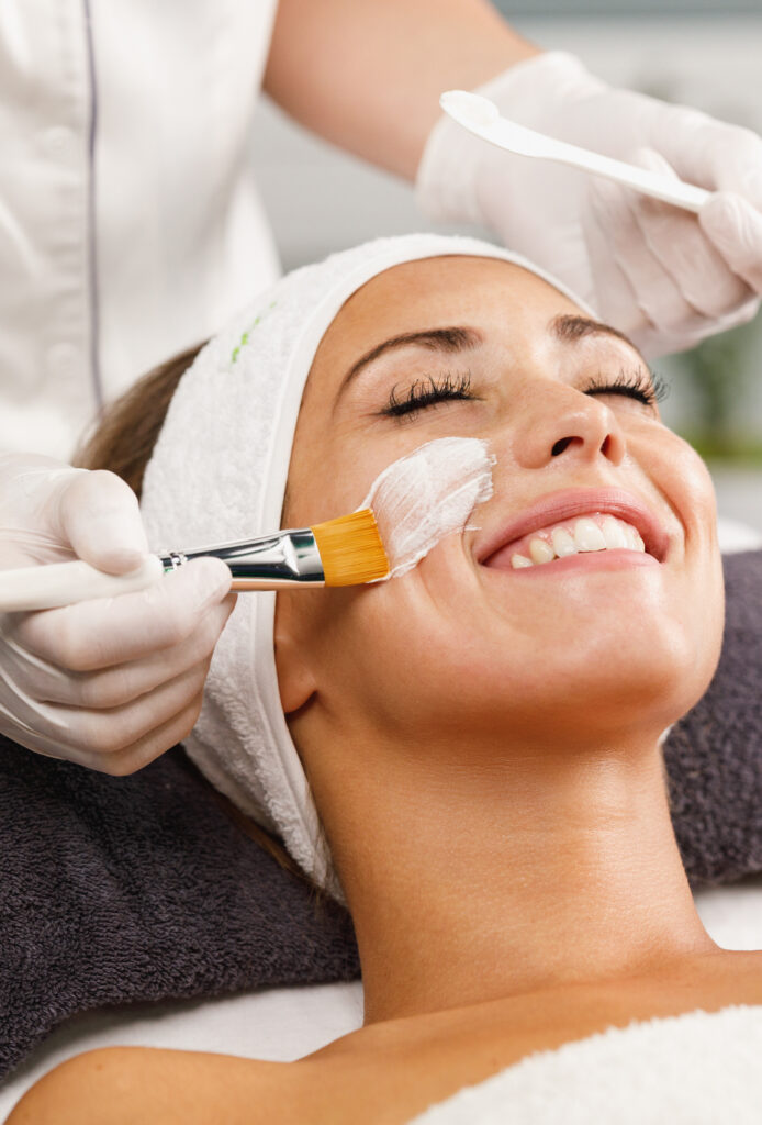 Jesienna regeneracja skóry – zabiegi na twarz